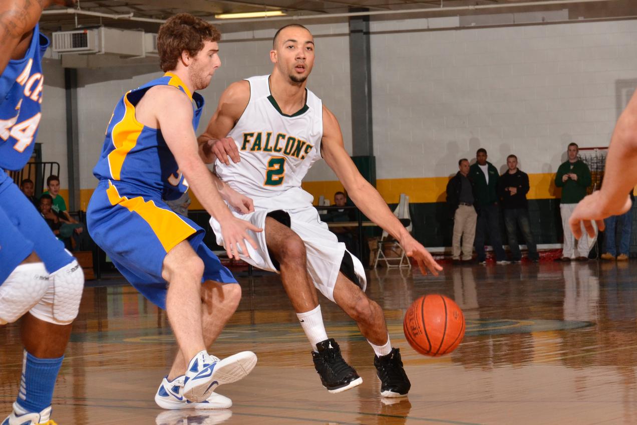 Fitchburg State Bounces Back With Win Over Newbury, 70-60
