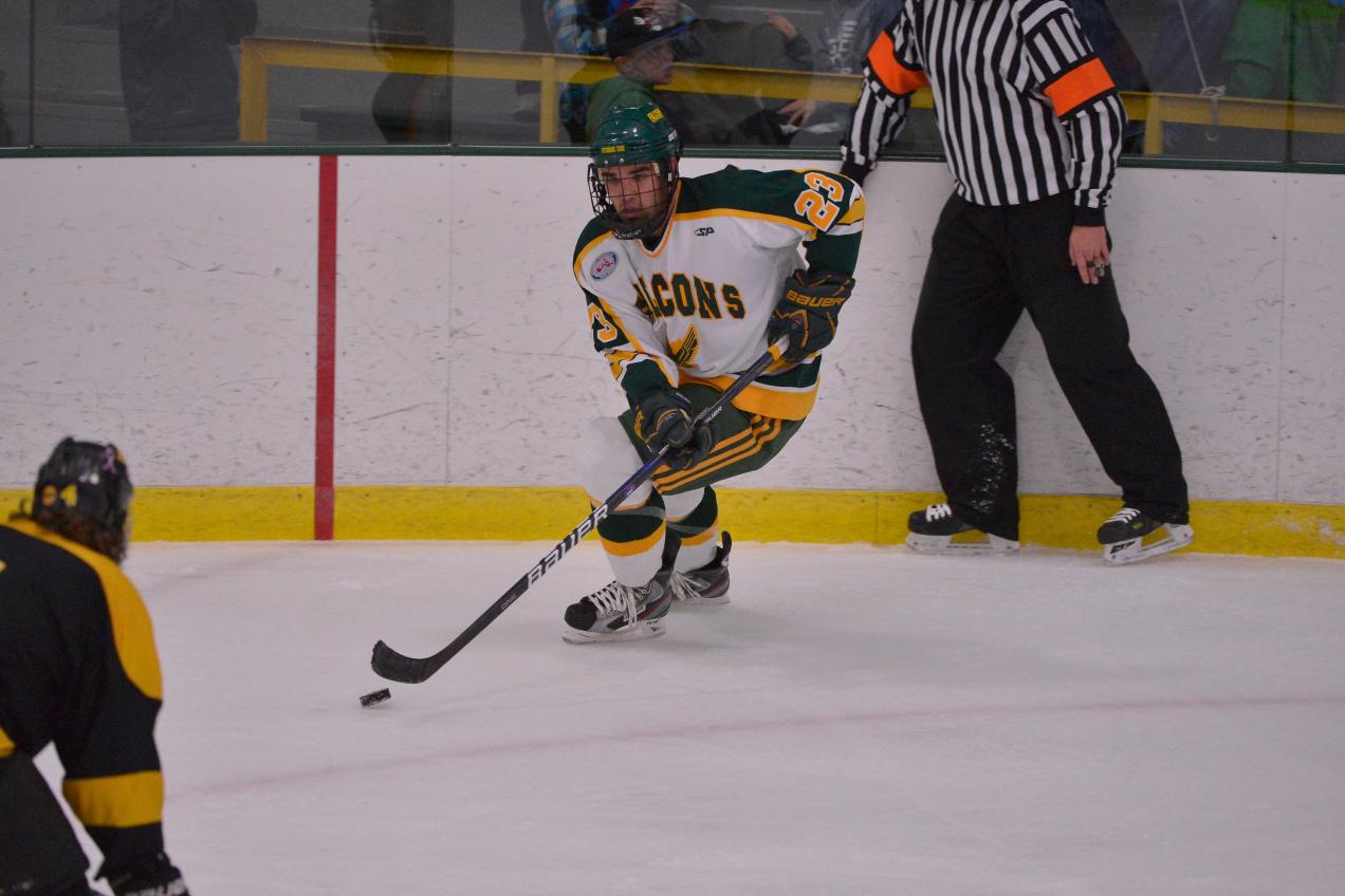 #5 Fitchburg State Drops To #1 Plymouth State, 7-1