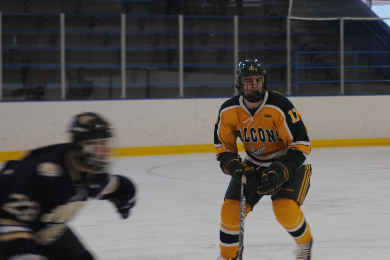 Fitchburg State Soars Past Westfield State, 7-4