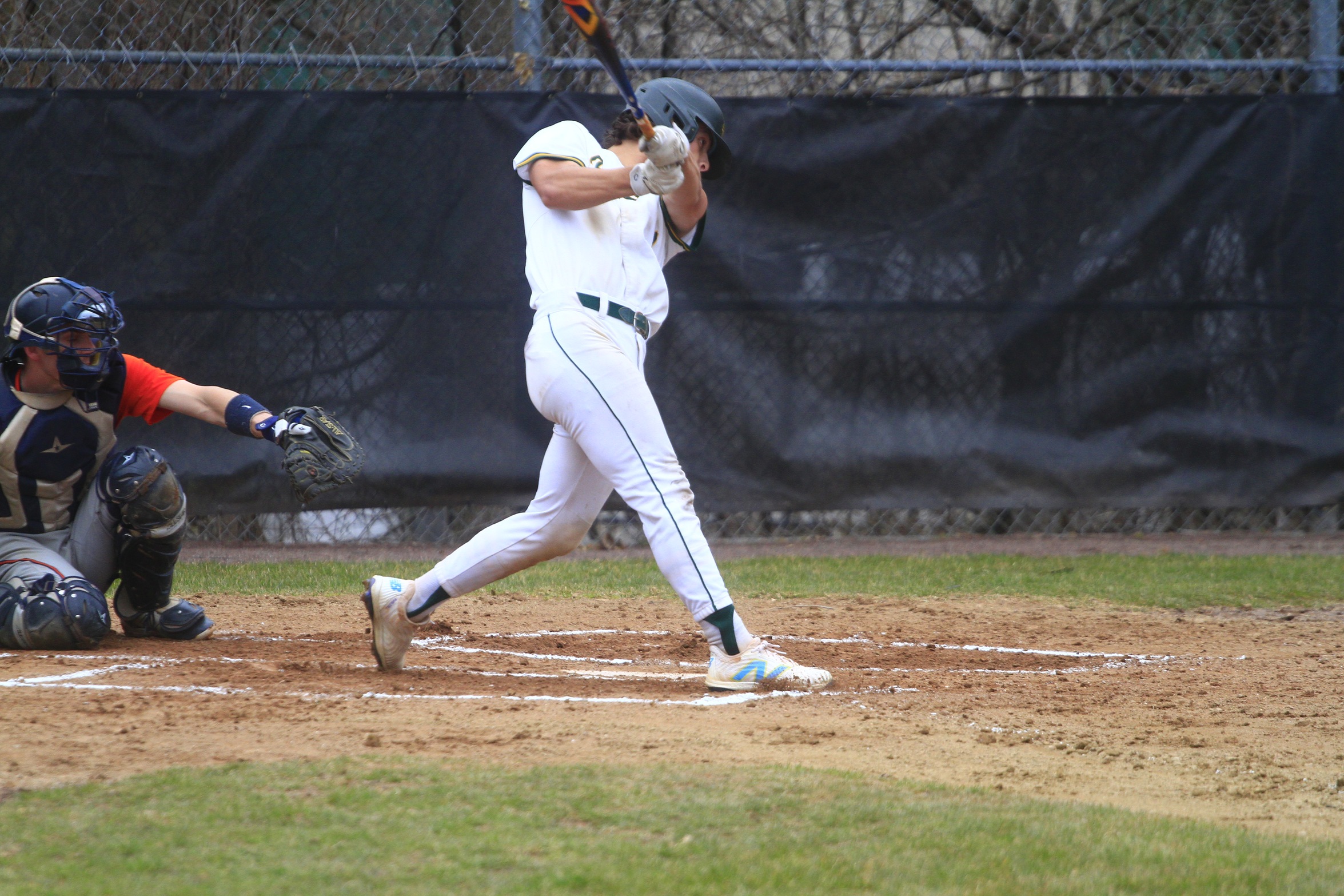 Baseball Falls Twice To Bears In Conference Action