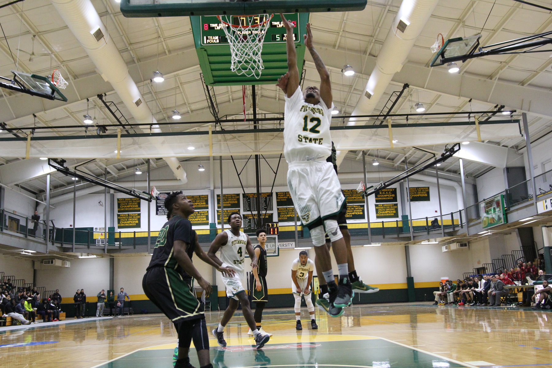Fitchburg State Holds Off Southern Vermont, 71-66 (OT)