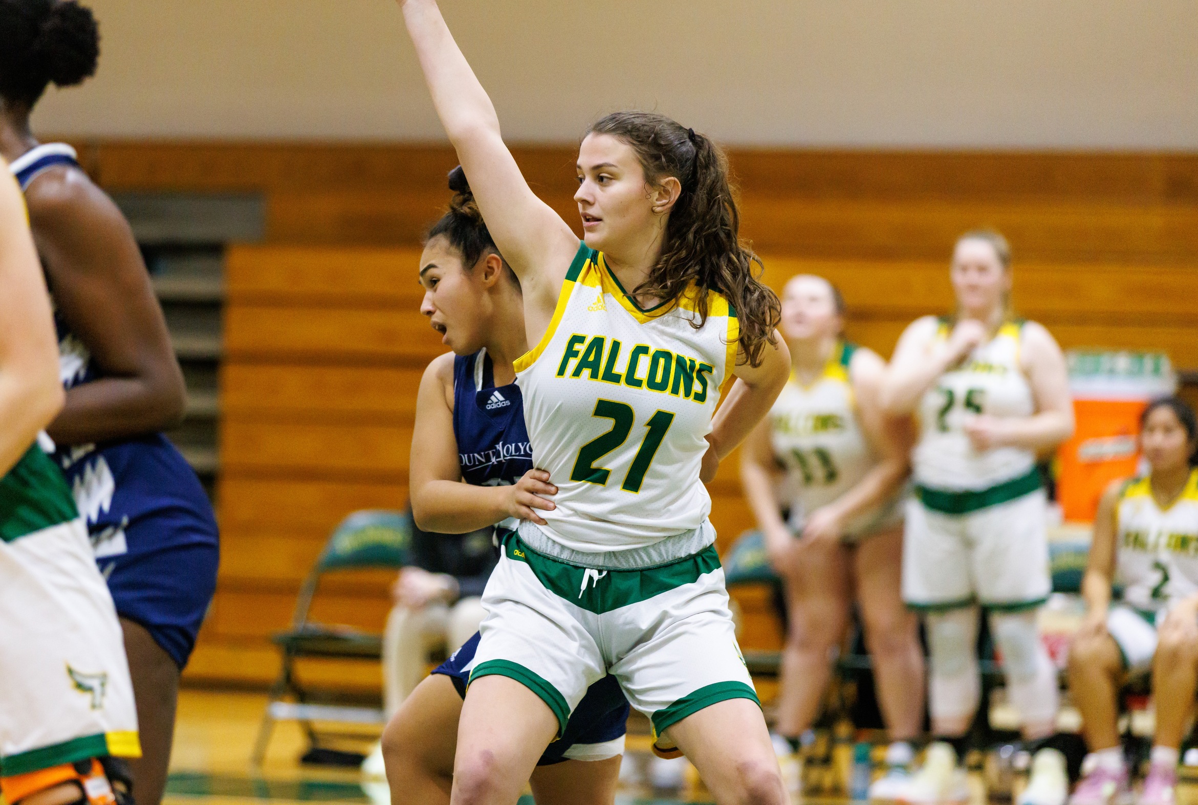 Bears Outlast Falcons in MASCAC Match-up