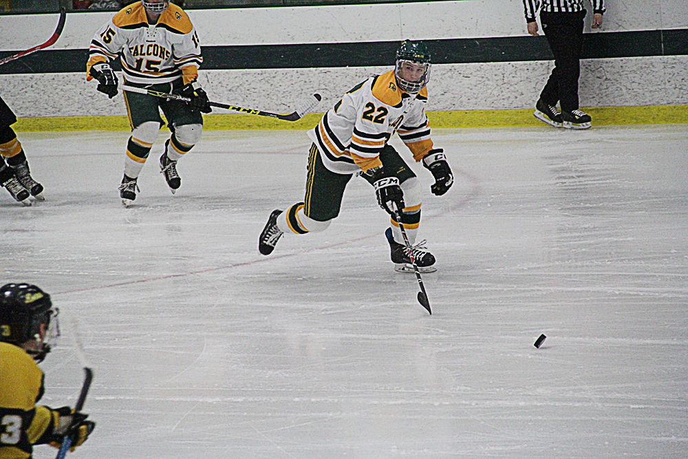 Fitchburg State Soars Past Framingham State, 4-0