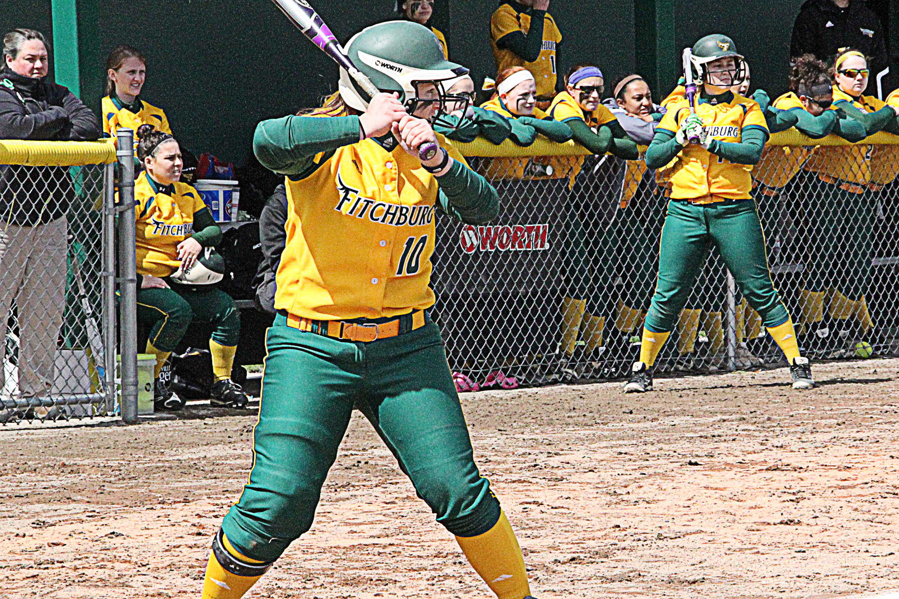 Falcons Sweep Plymouth State, 2-1/2-0