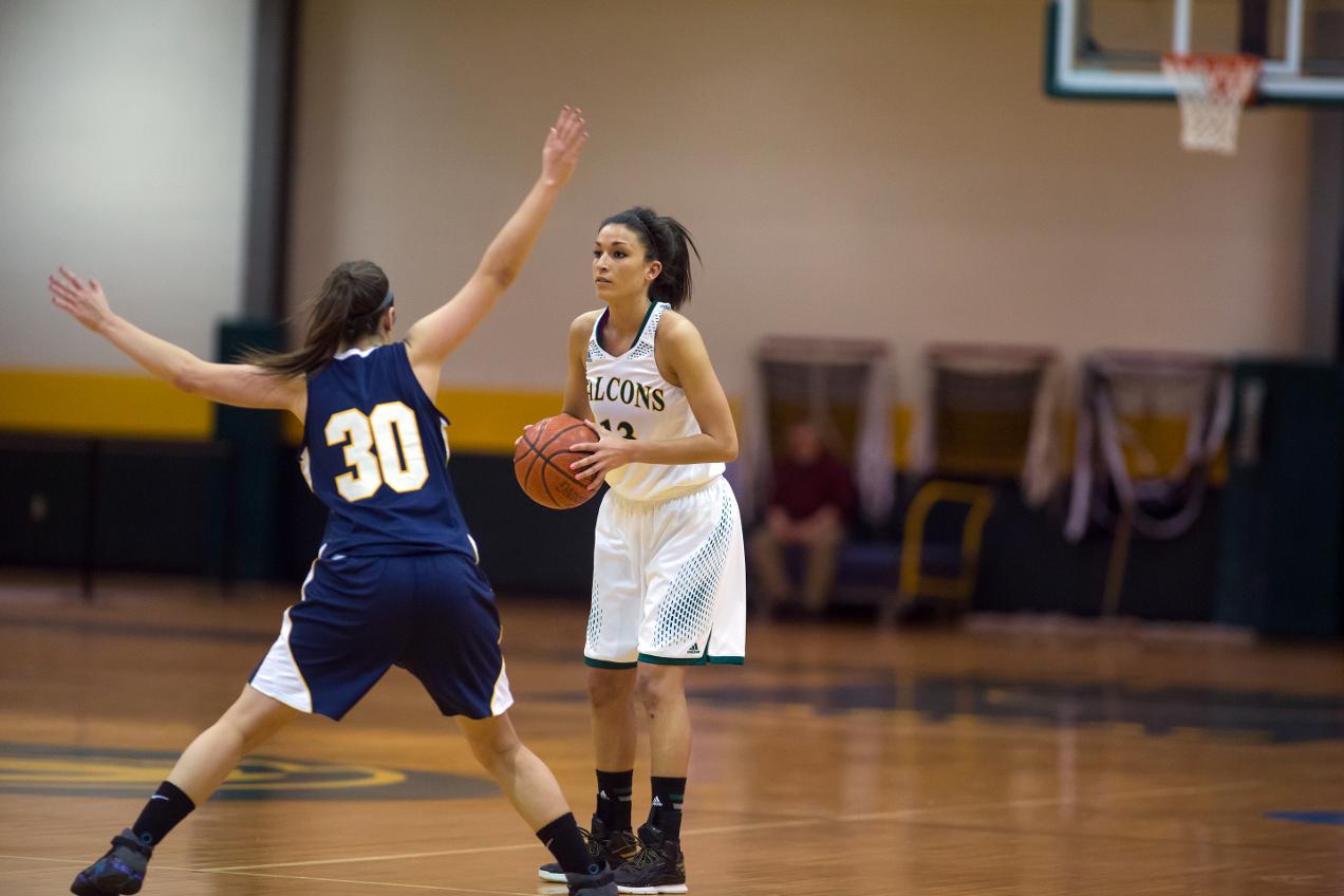 Framingham State Holds Off Fitchburg State, 62-58