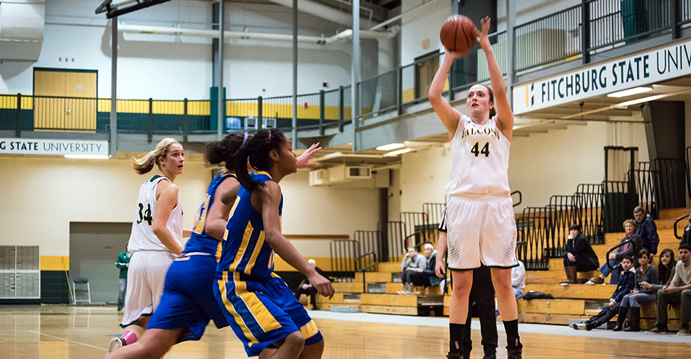Lancers Steer Past Fitchburg State, 61-48