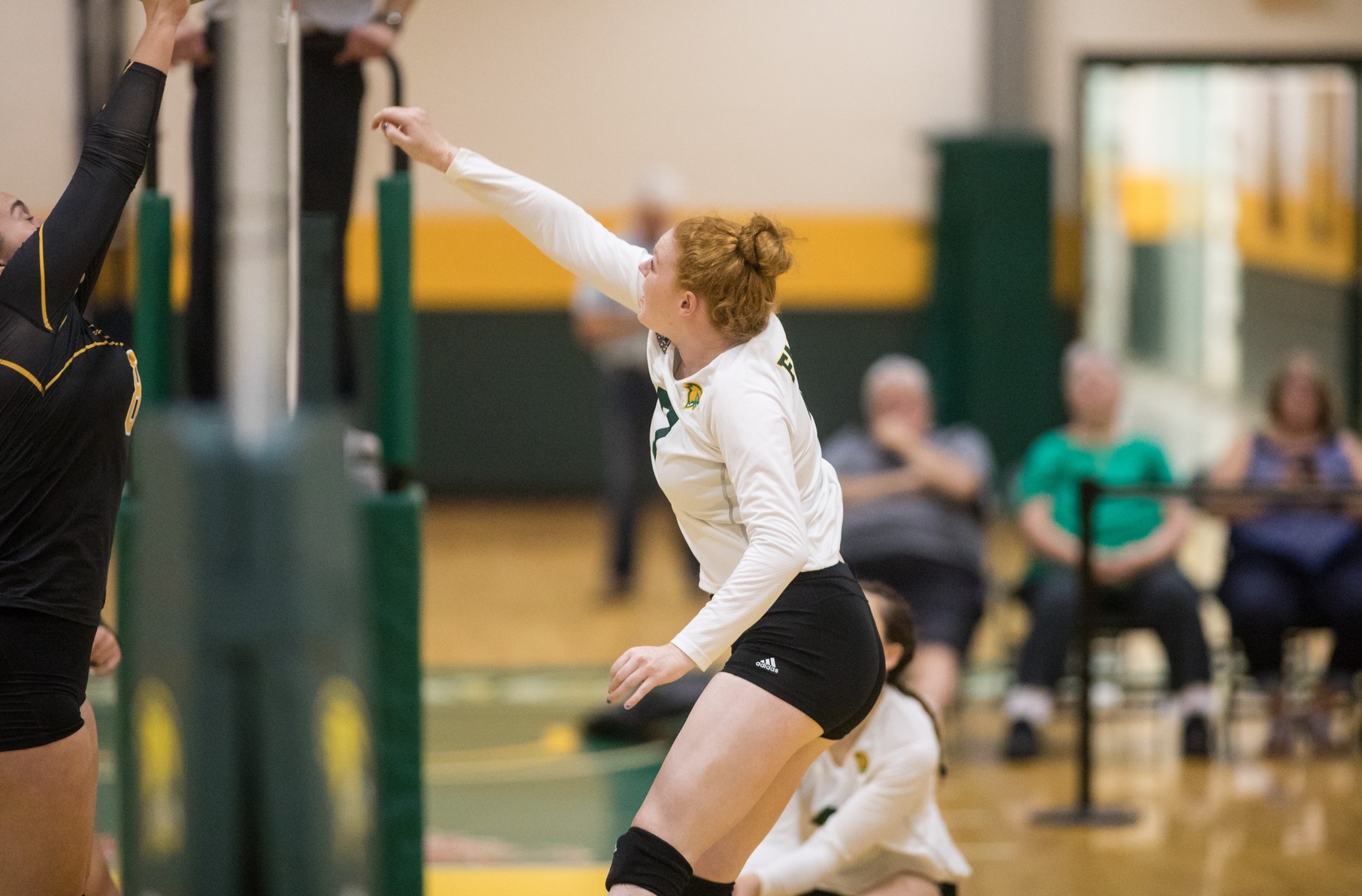 Falcons Fall In Three Sets To Blazers