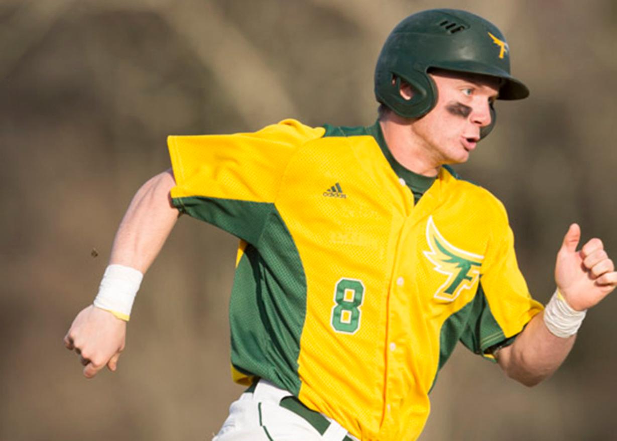 Johnson and Wales Edges Fitchburg State, 7-6