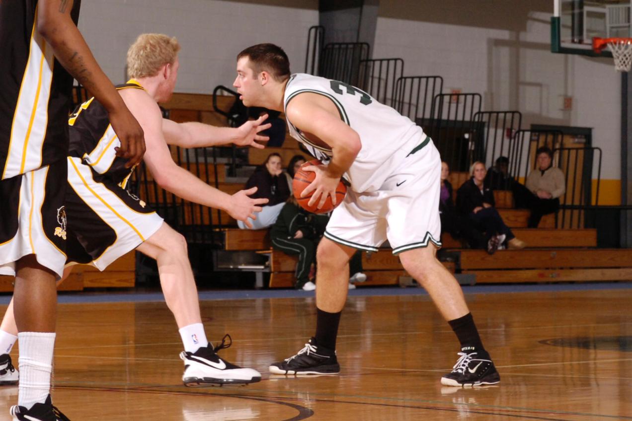 Fitchburg State Upends MCLA, 79-61