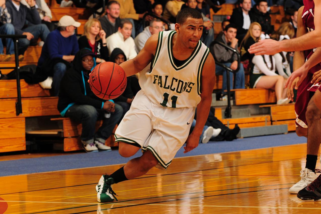 Westfield State Downs Fitchburg State, 75-69