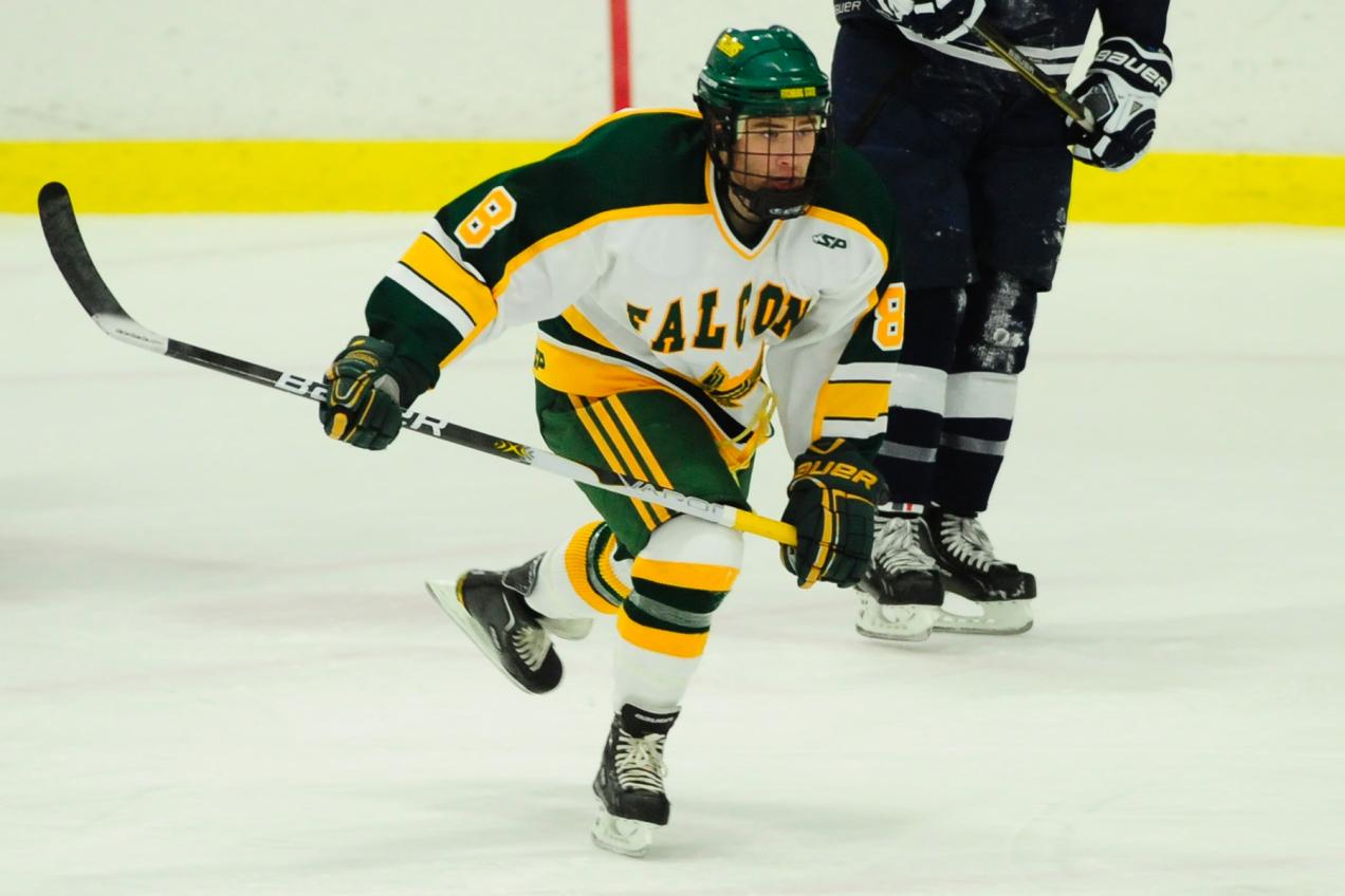 Fitchburg State Upends Westfield State, 5-2