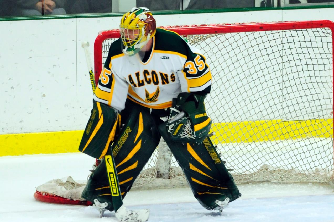 Fitchburg State Blanks Worcester State, 3-0