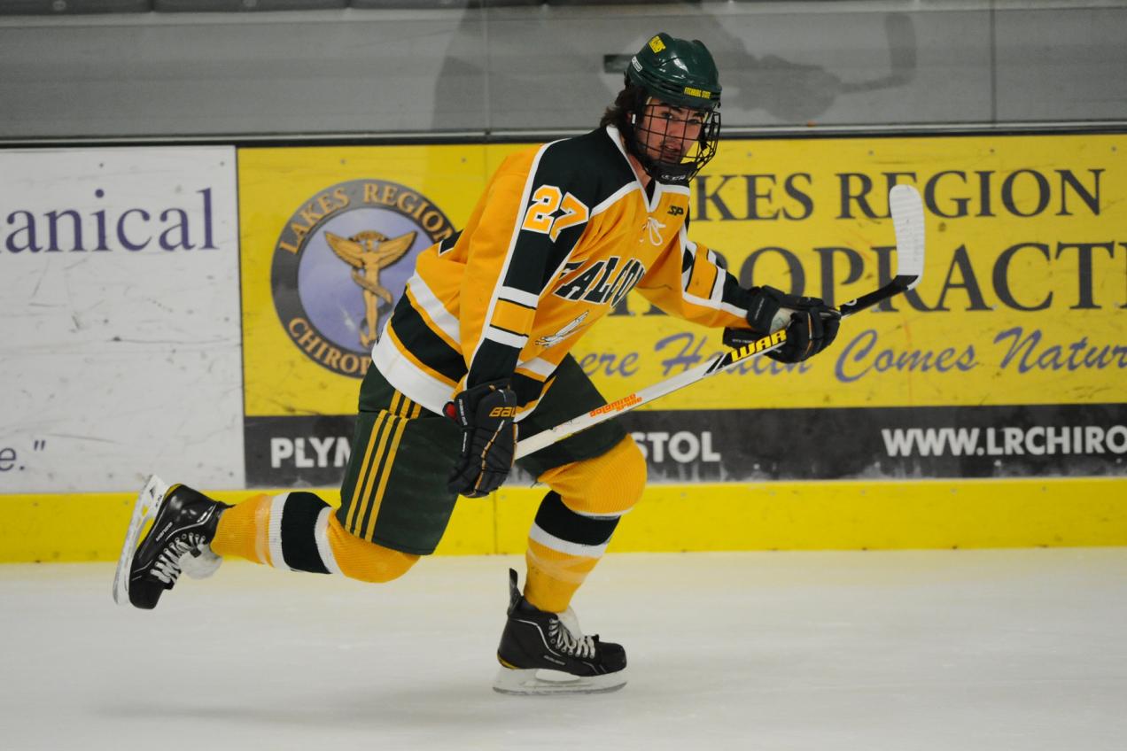 #4 Fitchburg State Drops To #5 Worcester State, 4-1