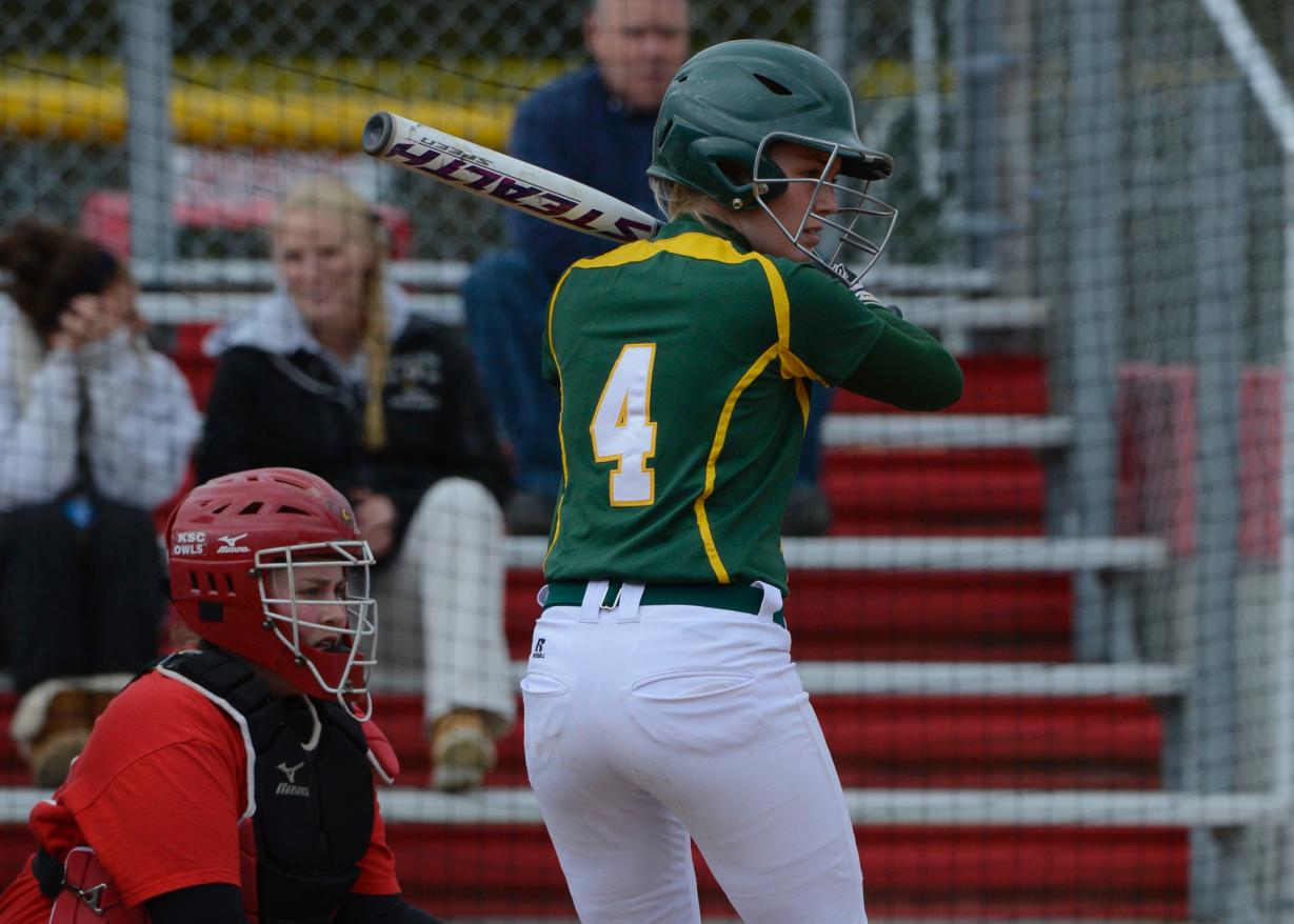Fitchburg State Defeats Albion, Falls to Waynesburg
