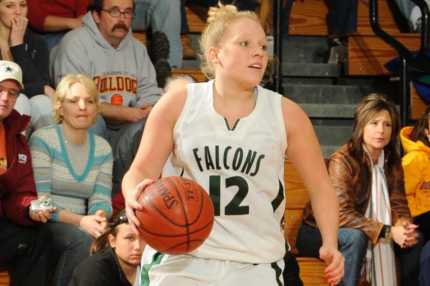 Fitchburg State Shoots Past Framingham State, 69-59
