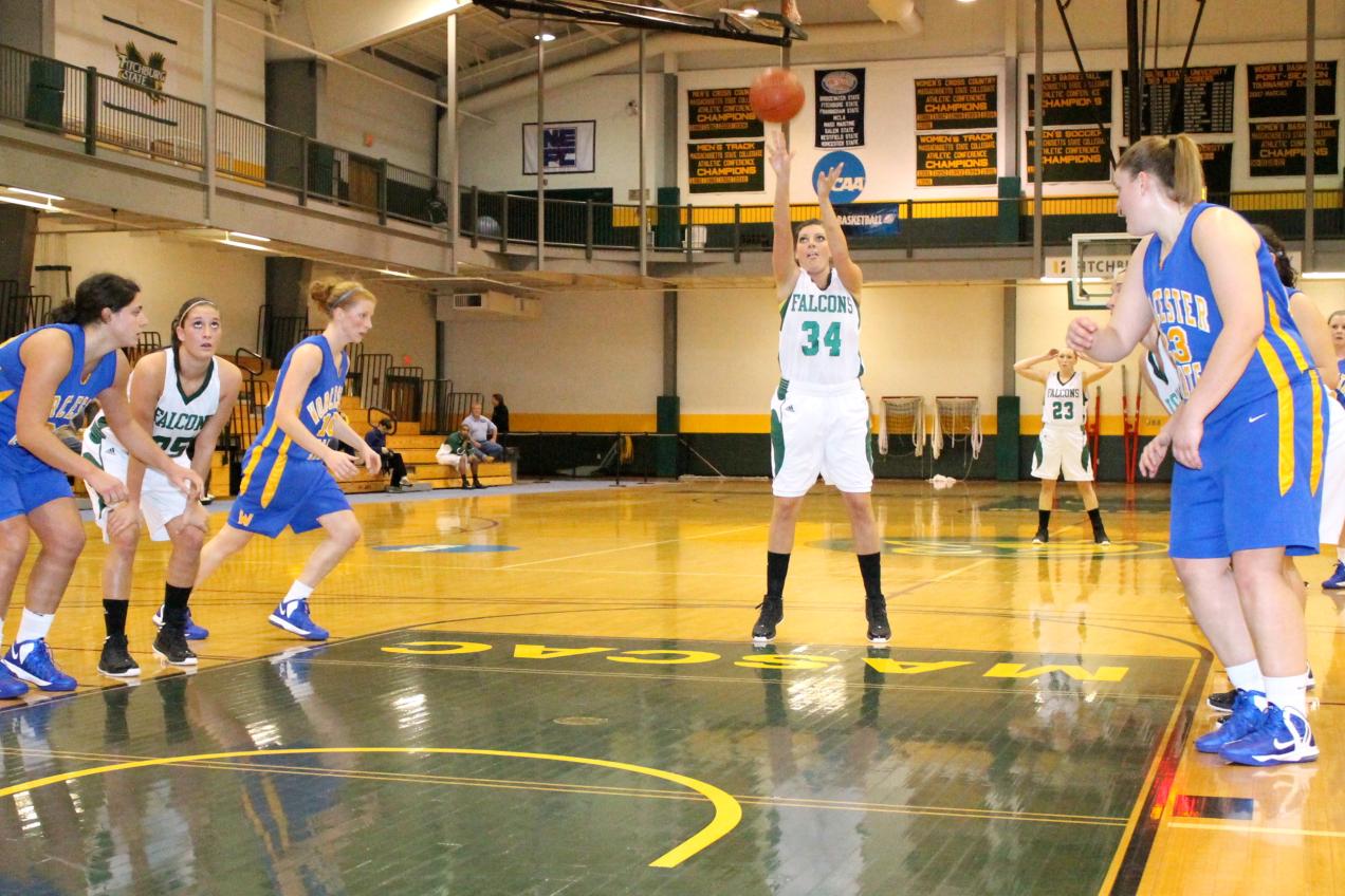 Fitchburg State Pulls Away From MCLA, 71-63