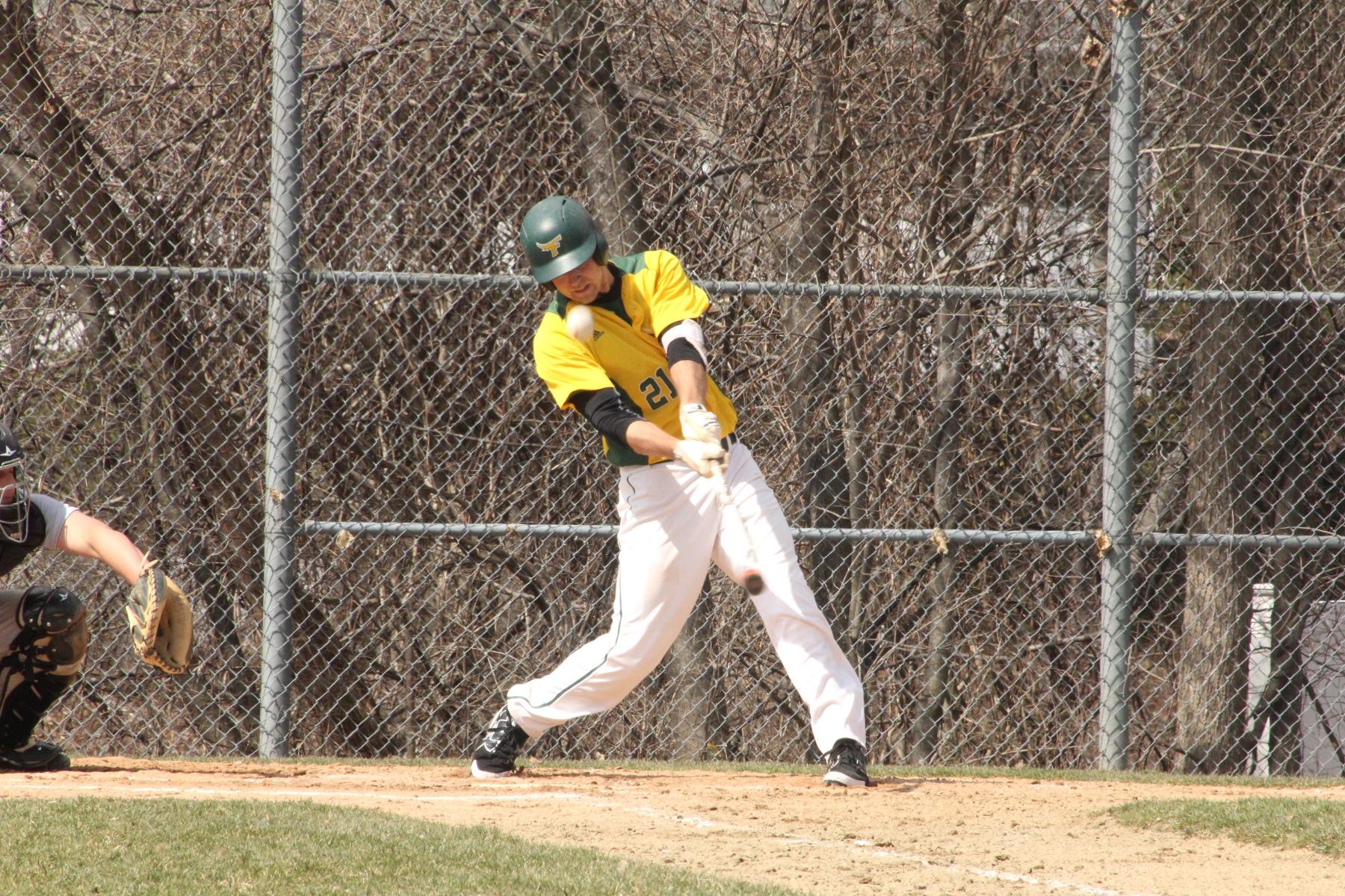 Fitchburg State Sweeps Framingham State, 4-3/14-4 in MASCAC Opener
