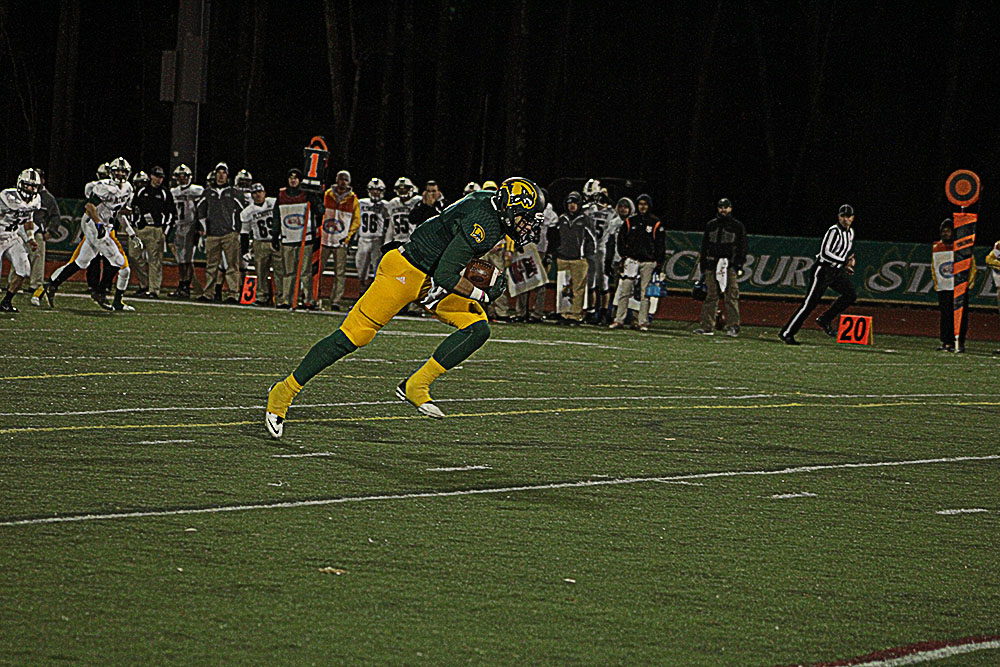 Fitchburg State Roars Past Plymouth State, 30-7