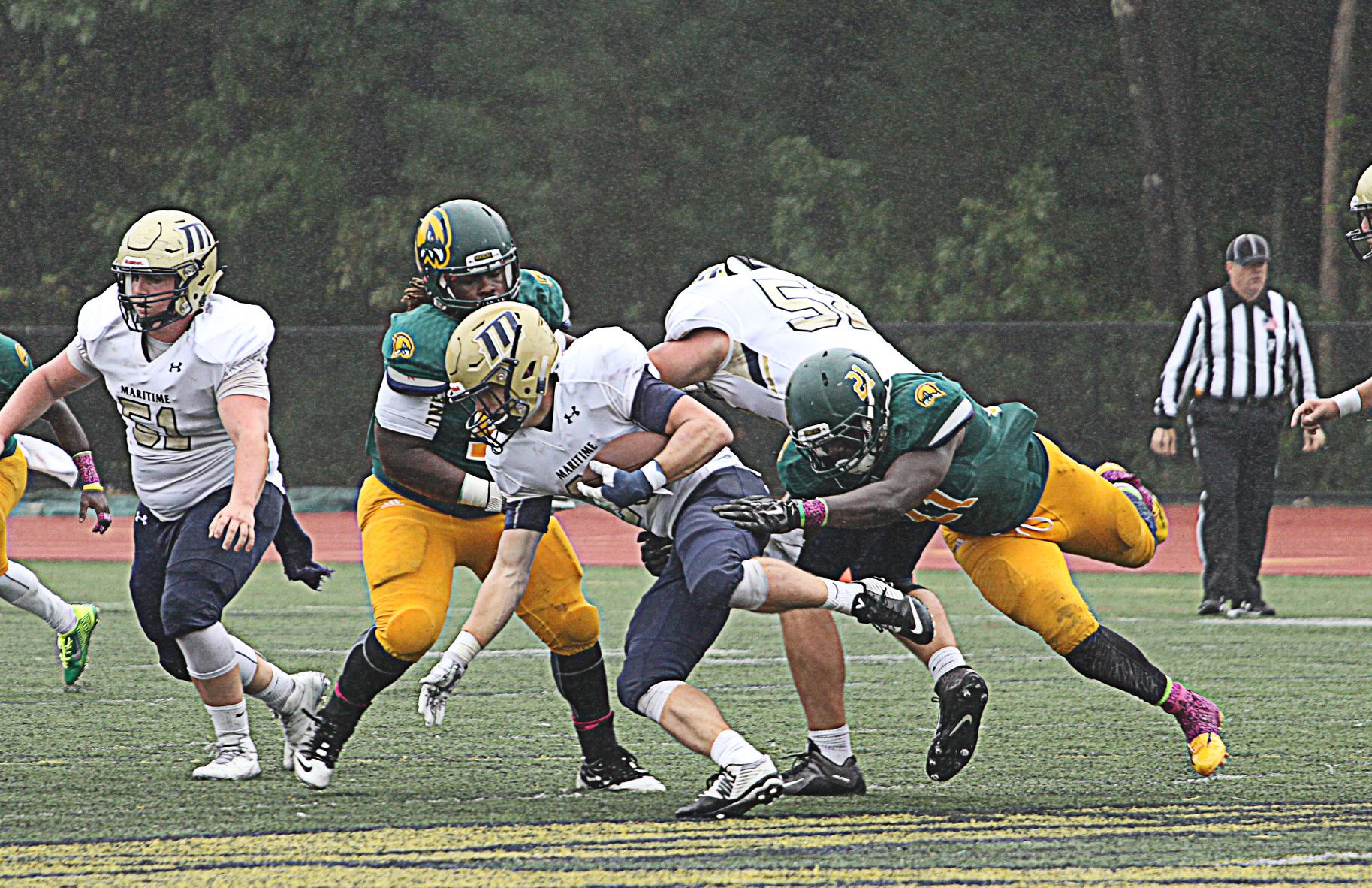Mass. Maritime Pushes Past Fitchburg State, 30-0