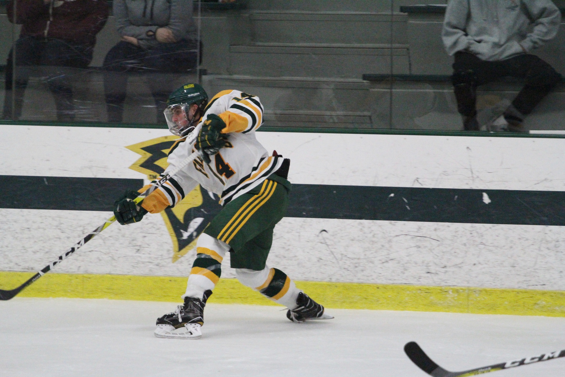 Fitchburg State Soars Past Framingham State, 5-2