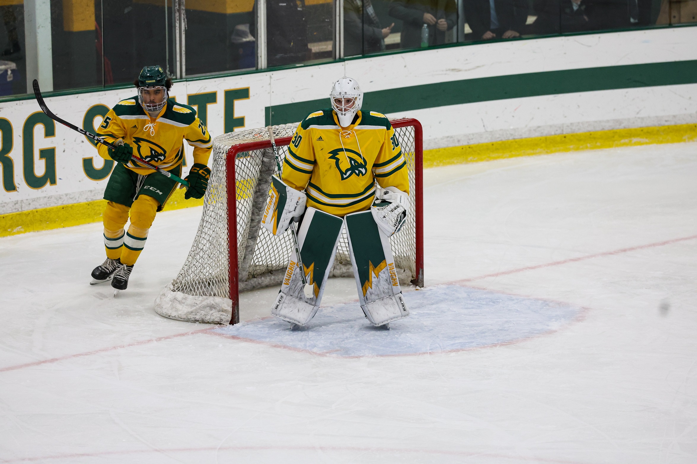 Hockey Tops Corsairs in Shootout