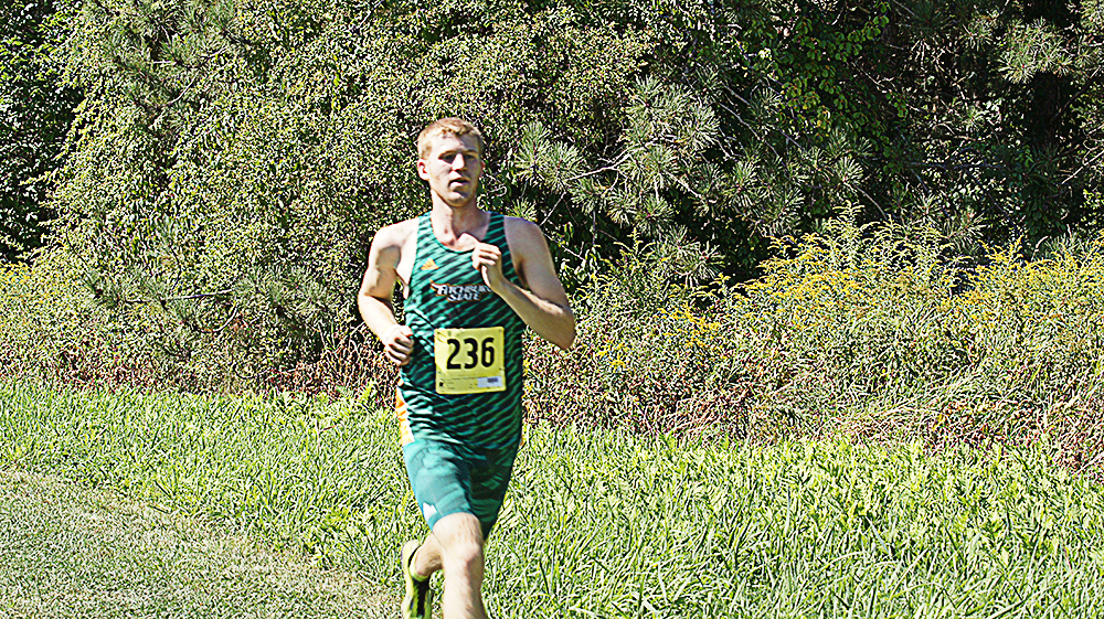 Fitchburg State Soars at Smith College Invitational