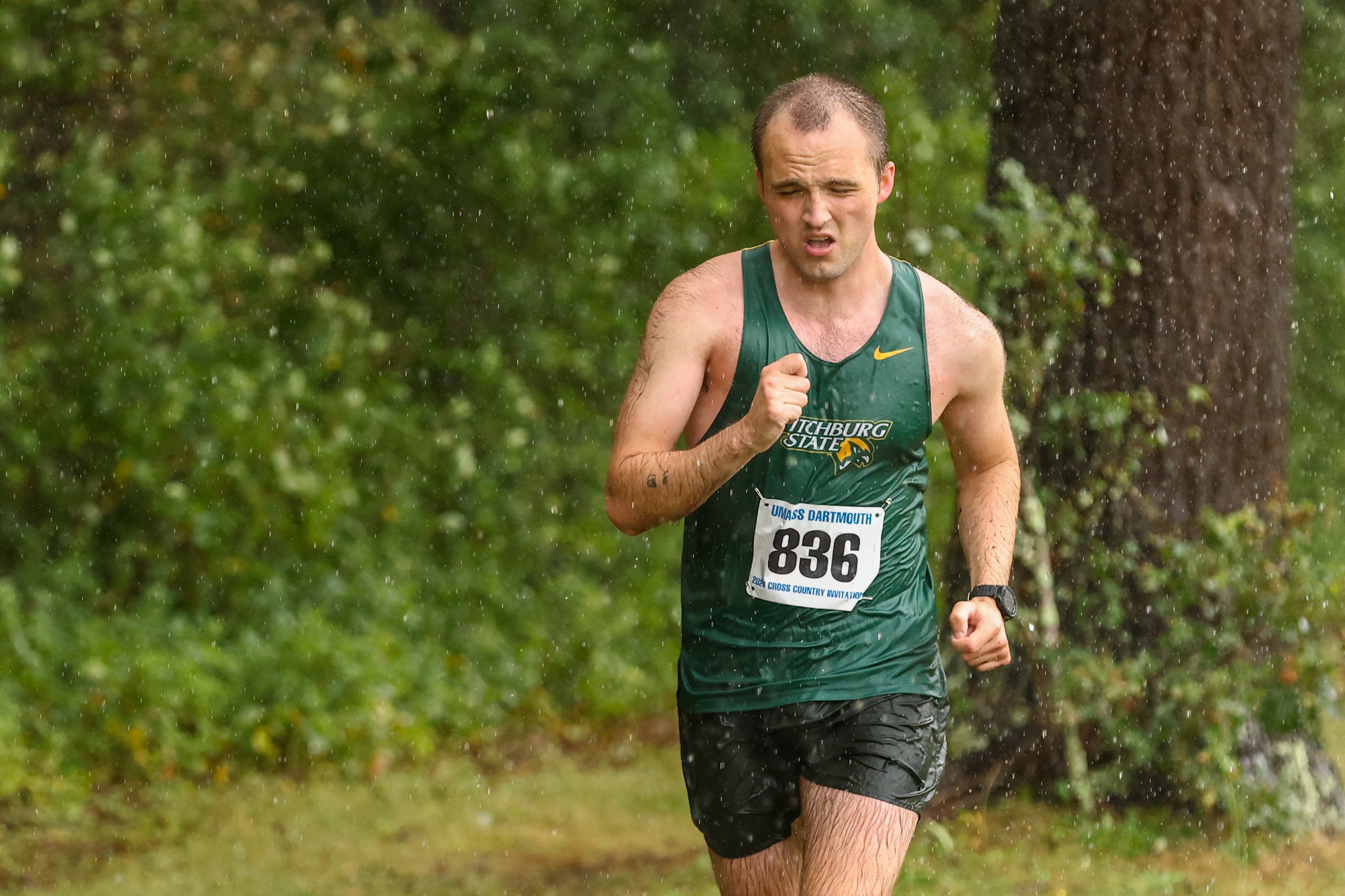 Men's Cross Country Places Sixth At James Earley Invitational