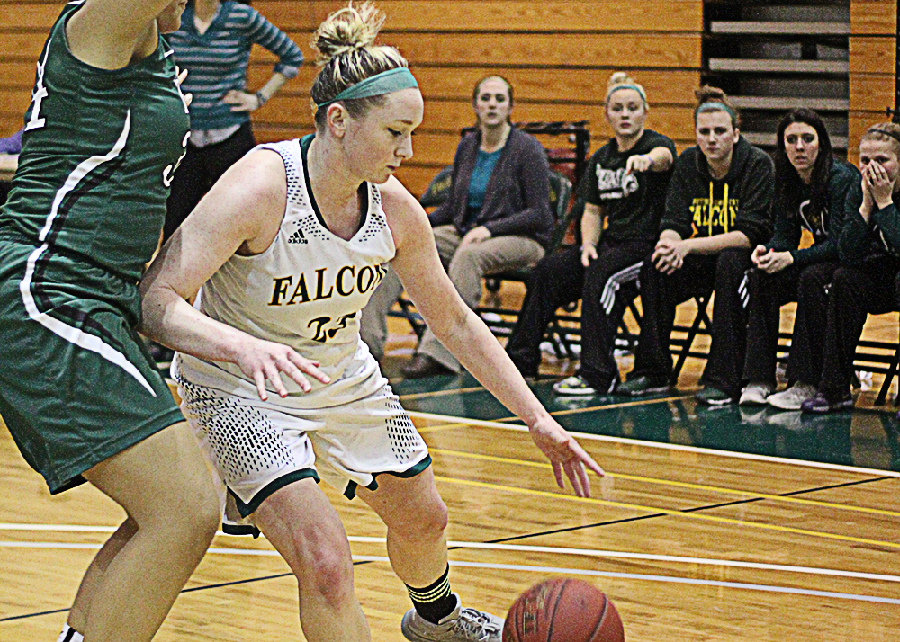 Fitchburg State Tripped Up 77-49 by Visiting Pine Manor in Non-Conference Play