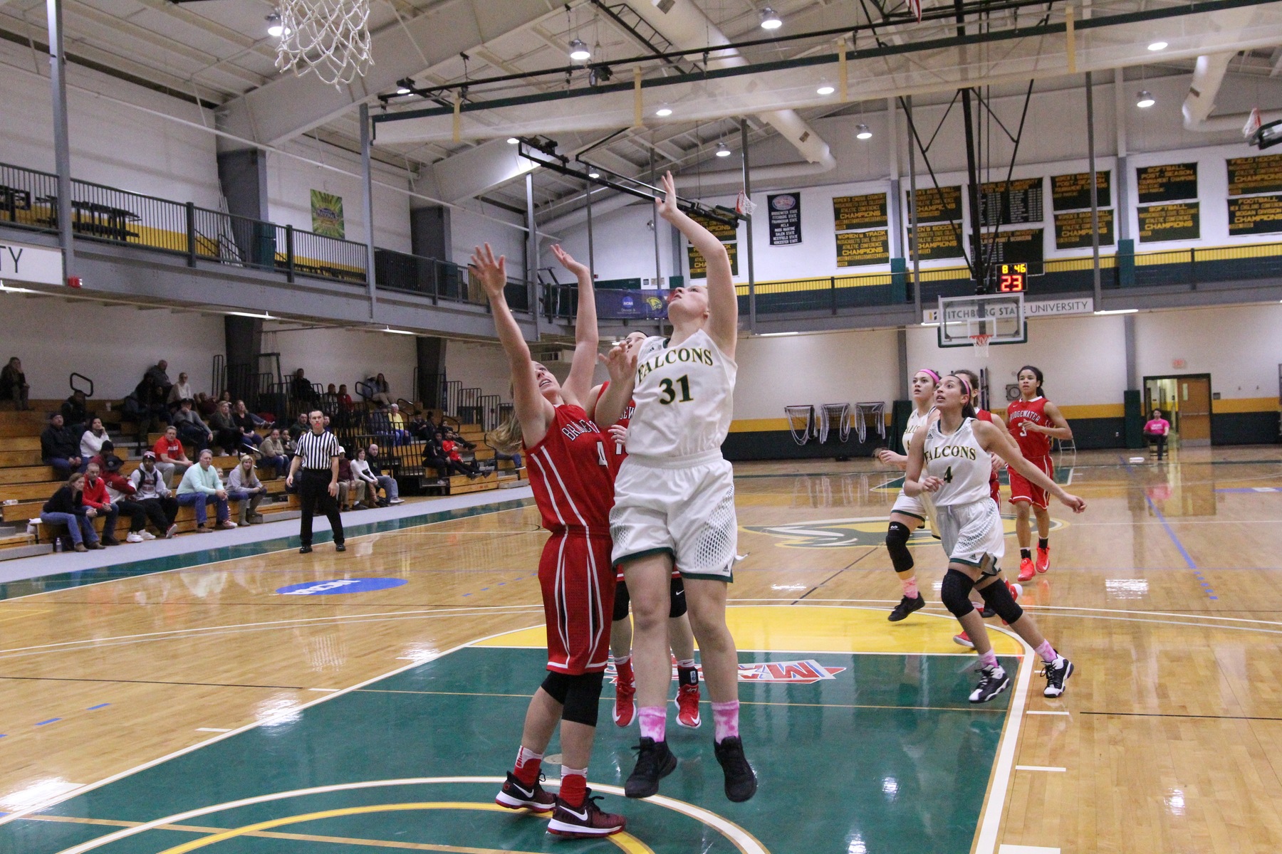 Fitchburg State Edged By Salem State, 71-67