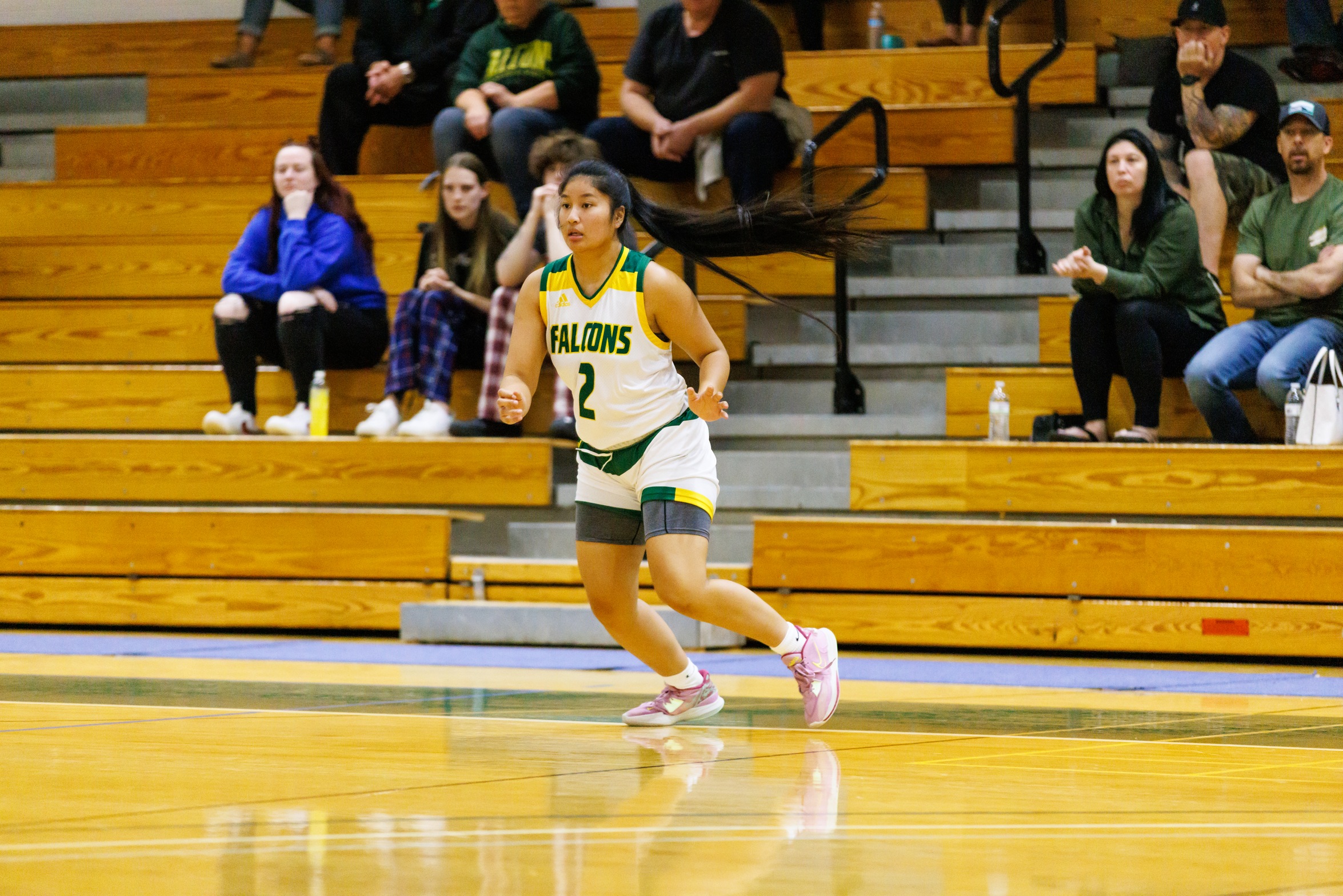 Women's Basketball Bested by Curry
