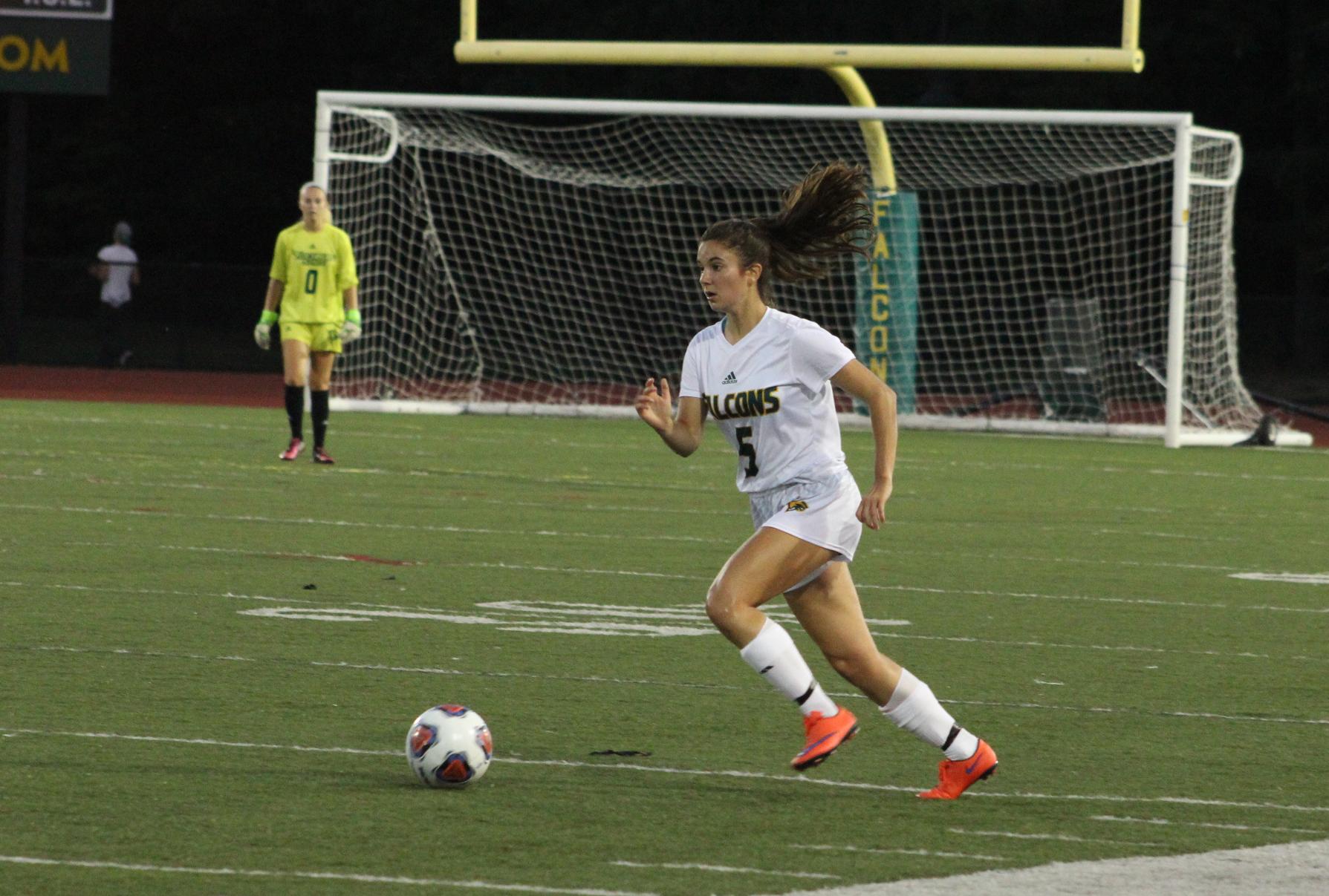 Fitchburg State Edged By Rivier, 1-0