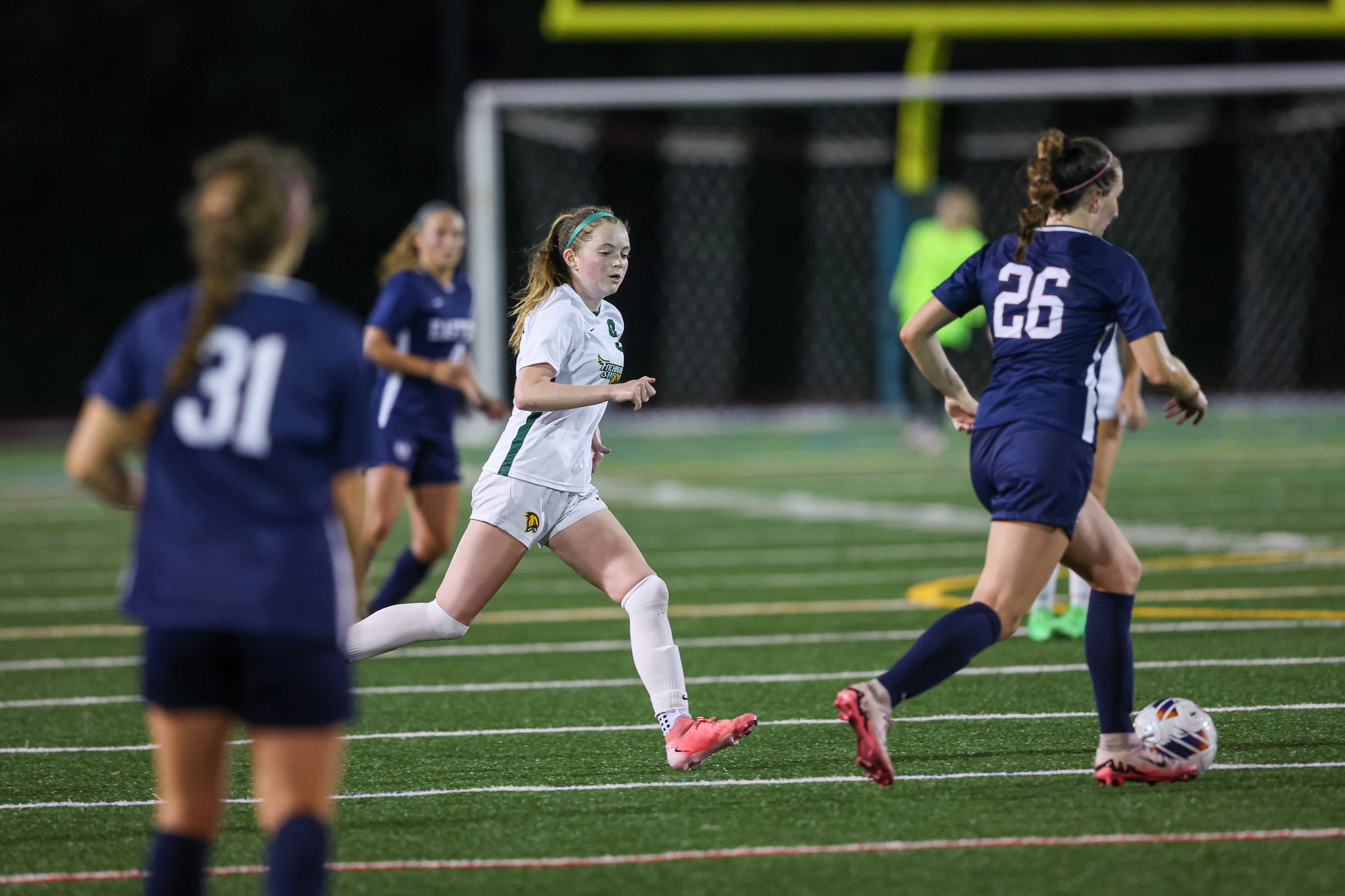 Women's Soccer Clipped By Cougars In Non-Conference Action