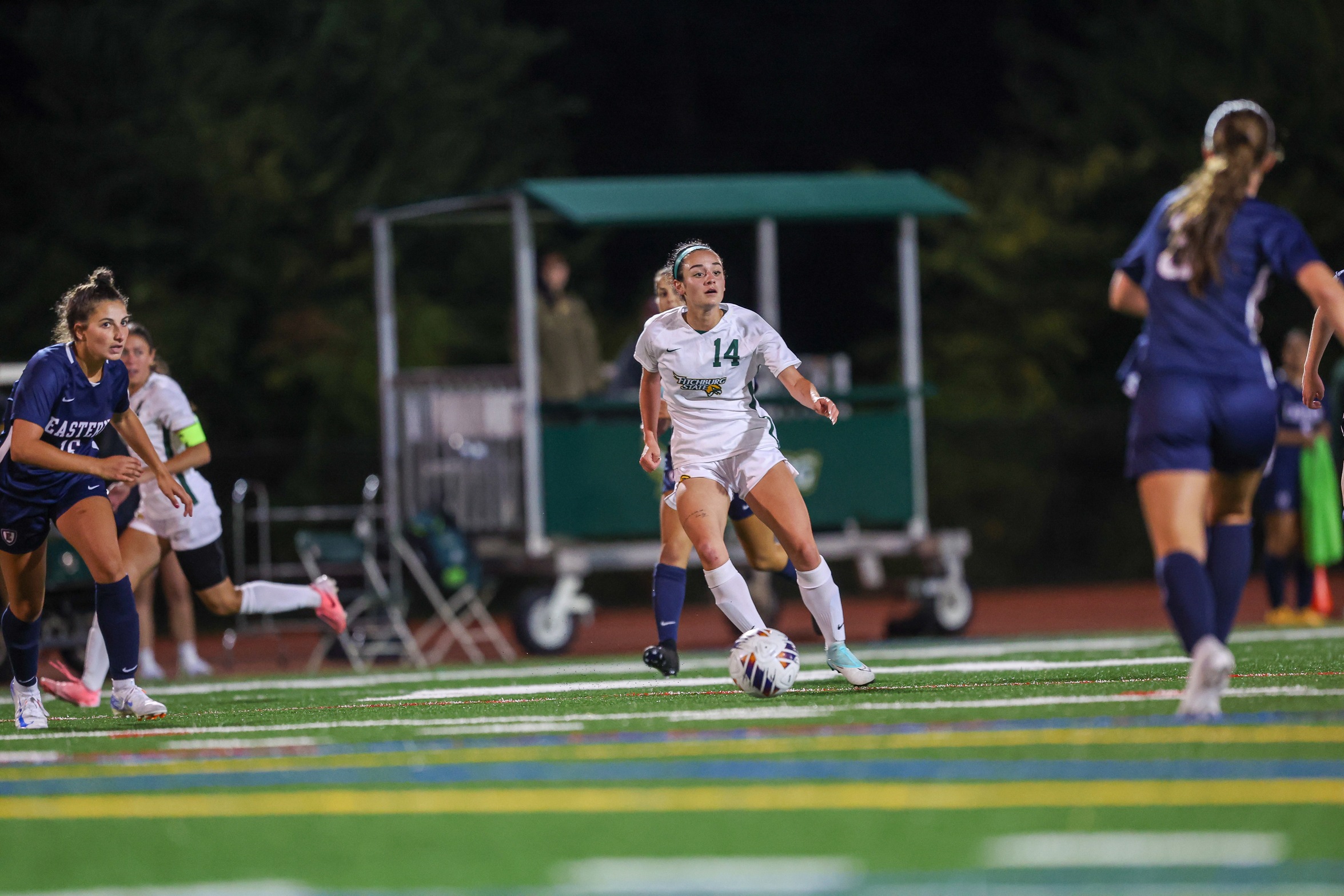 Women's Soccer Draws Even With Hawks