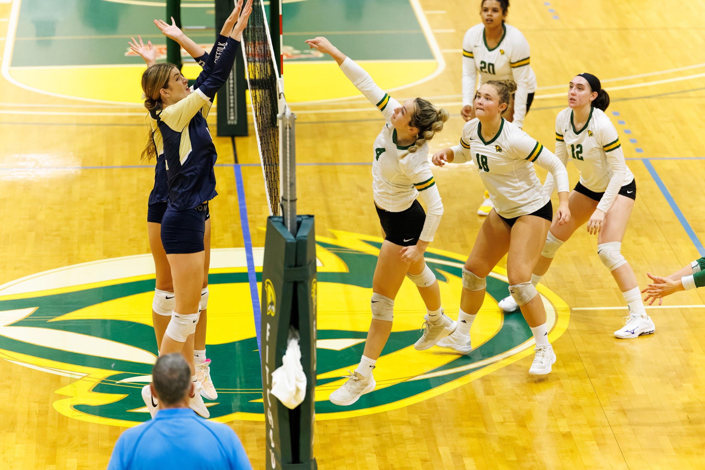 Women's Volleyball Earns Four Set Victory Over Buccaneers In MASCAC Action