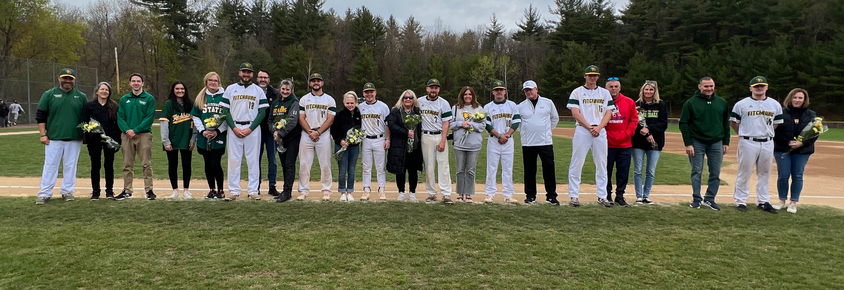 Falcons Split With Rams in MASCAC Twin Bill On Senior Day